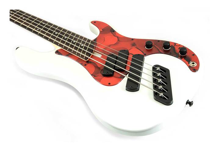 Dingwall SP1 5-String Matte Ducati Pearl White Dingwall SP1 5-String Matte Ducati Pearl White