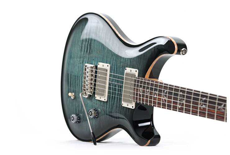 PRS CE22 Limited Edition Faded Blue Smokeburst #0406829 PRS CE22 Limited Edition Faded Blue Smokeburst #0406829