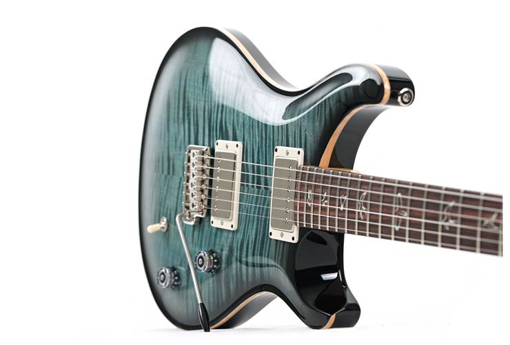 PRS CE22 Limited Edition Faded Blue Smokeburst #0406924 PRS CE22 Limited Edition Faded Blue Smokeburst #0406924