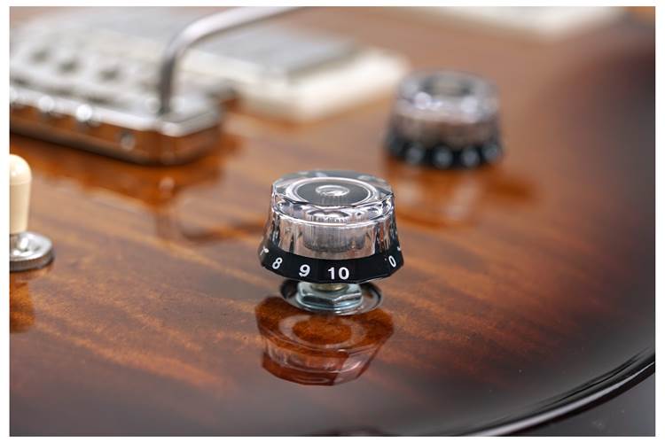 PRS CE22 Limited Edition Black Amber #0408045 PRS CE22 Limited Edition Black Amber #0408045