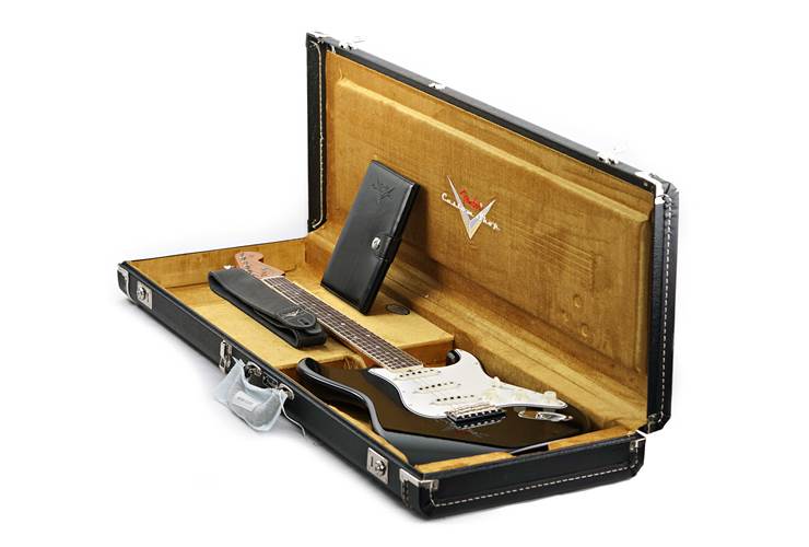 Fender Custom Shop Limited Edition Roasted 1965 Stratocaster Lush Closet Classic Aged Black #CZ579625 Fender Custom Shop Limited Edition Roasted 1965 Stratocaster Lush Closet Classic Aged Black #CZ579625
