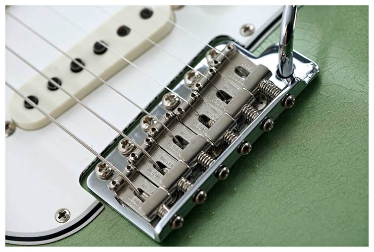 Fender Custom Shop Limited Edition Roasted 1965 Stratocaster Lush Closet Classic Aged Sage Green Metallic #CZ579161 Fender Custom Shop Limited Edition Roasted 1965 Stratocaster Lush Closet Classic Aged Sage Green Metallic #CZ579161