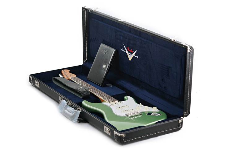 Fender Custom Shop Limited Edition Roasted 1965 Stratocaster Lush Closet Classic Aged Sage Green Metallic #CZ579161 Fender Custom Shop Limited Edition Roasted 1965 Stratocaster Lush Closet Classic Aged Sage Green Metallic #CZ579161