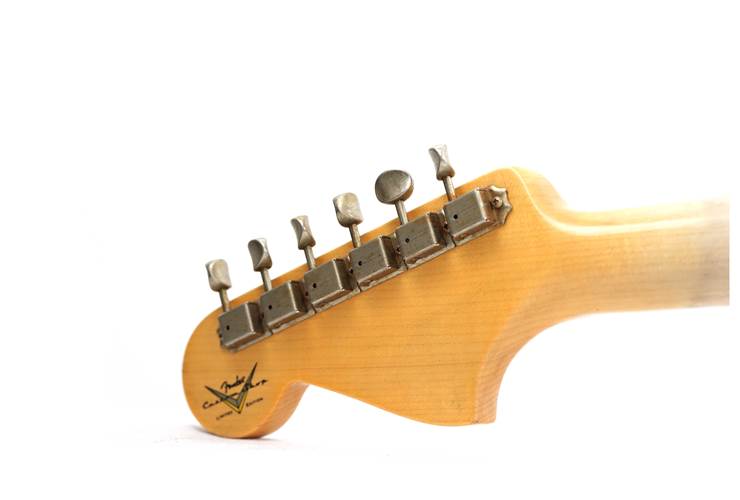 Fender Custom Shop Limited Edition Bass VI Journeyman Relic Aged Shoreline Gold #CZ572688 Fender Custom Shop Limited Edition Bass VI Journeyman Relic Aged Shoreline Gold #CZ572688