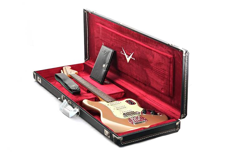 Fender Custom Shop Limited Edition Bass VI Journeyman Relic Aged Shoreline Gold #CZ572688 Fender Custom Shop Limited Edition Bass VI Journeyman Relic Aged Shoreline Gold #CZ572688