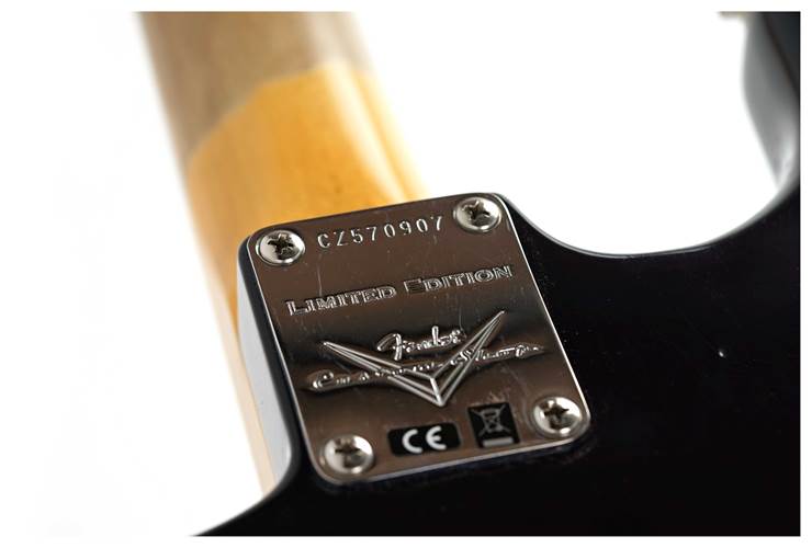 Fender Custom Shop Limited Edition 1967 HSS Stratocaster Journeyman with Closet Classic Hardware Plum #CZ570907 Fender Custom Shop Limited Edition 1967 HSS Stratocaster Journeyman with Closet Classic Hardware Plum #CZ570907