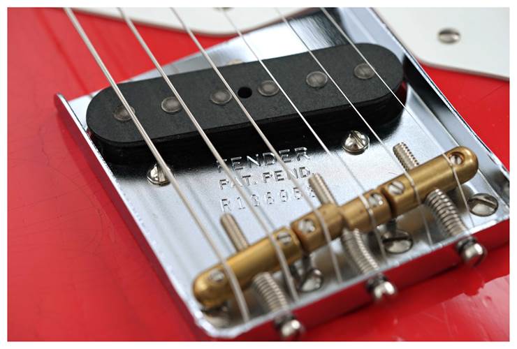 Fender Custom Shop Limited Edition 1950s Telecaster Thinline Roadworn Journeyman Relic with Closet Classic Hardware Aged Fiesta Red #R136958 Fender Custom Shop Limited Edition 1950s Telecaster Thinline Roadworn Journeyman Relic with Closet Classic Hardware Aged Fiesta Red #R136958