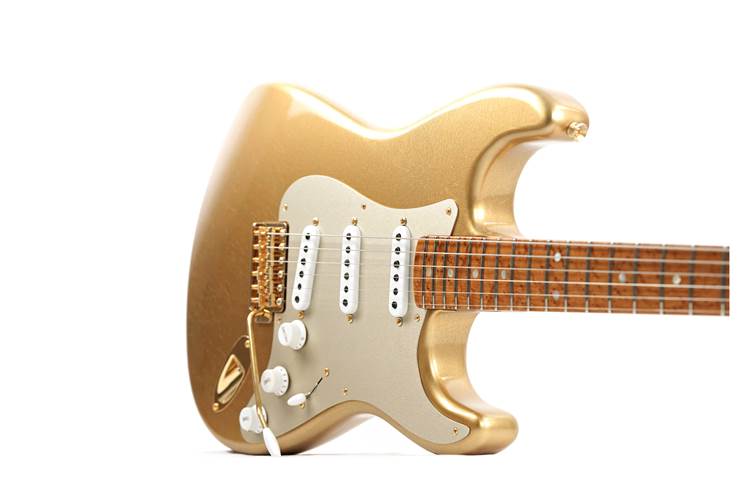 Fender Custom Shop Limited Edition Roasted 1954 Stratocaster Lush Closet Classic with Gold Hardware HLE Gold #LXX0682 Fender Custom Shop Limited Edition Roasted 1954 Stratocaster Lush Closet Classic with Gold Hardware HLE Gold #LXX0682