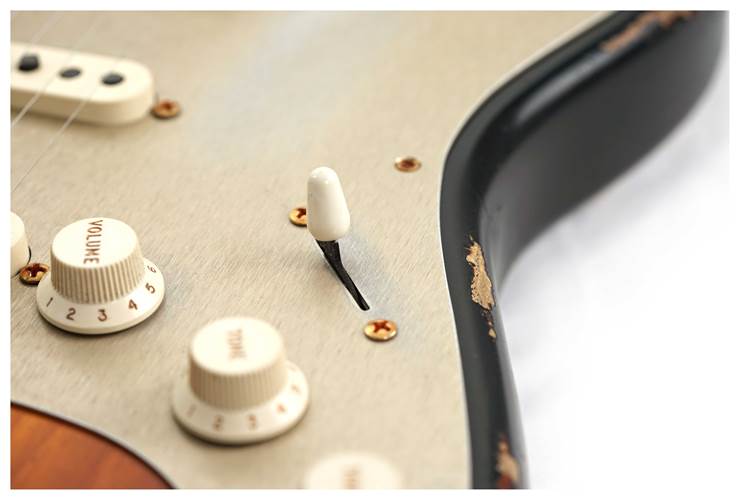 Fender Custom Shop 1950s Stratocaster Heavy Relic Wide Fade 2-Tone Sunburst Masterbuilt by Dave Brown #DB0199 Fender Custom Shop 1950s Stratocaster Heavy Relic Wide Fade 2-Tone Sunburst Masterbuilt by Dave Brown #DB0199