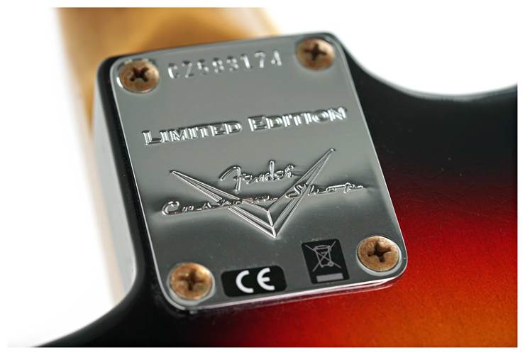 Fender Custom Shop Limited Edition 1963 Stratocaster Journeyman Relic 3 Tone Sunburst #CZ583174 Fender Custom Shop Limited Edition 1963 Stratocaster Journeyman Relic 3 Tone Sunburst #CZ583174