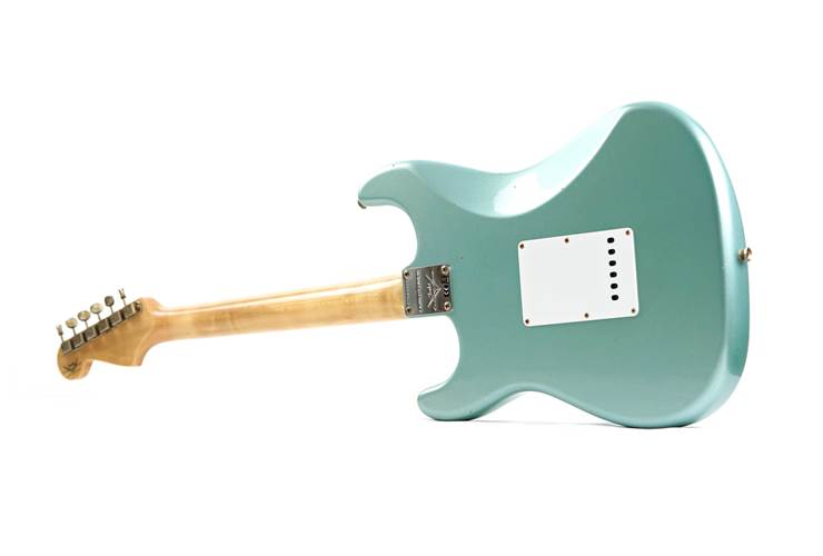 Fender Custom Shop Limited Edition 1965 Stratocaster Journeyman Relic Aged Firemist Silver #CZ583933 Fender Custom Shop Limited Edition 1965 Stratocaster Journeyman Relic Aged Firemist Silver #CZ583933