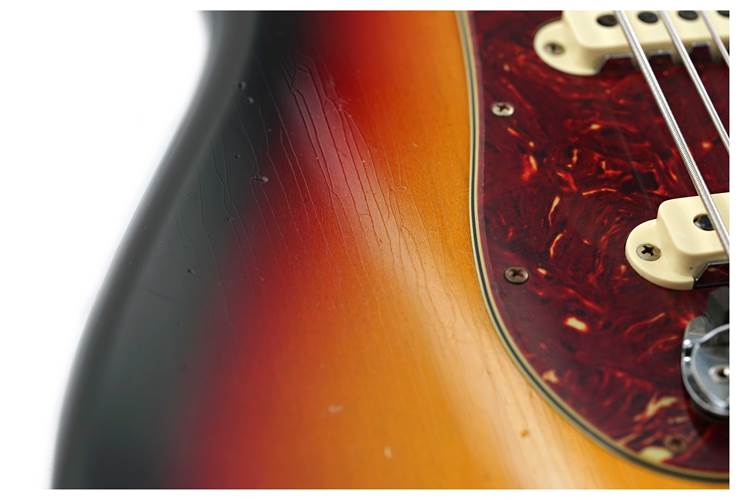Fender Custom Shop Limited Edition Bass VI Journeyman Relic 3-Tone Sunburst #CZ579549 Fender Custom Shop Limited Edition Bass VI Journeyman Relic 3-Tone Sunburst #CZ579549