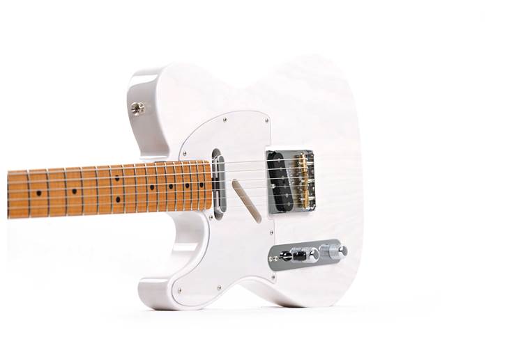 Fender Custom Shop 1952 Telecaster Journeyman White Blonde Left Handed #R109104 Fender Custom Shop 1952 Telecaster Journeyman White Blonde Left Handed #R109104