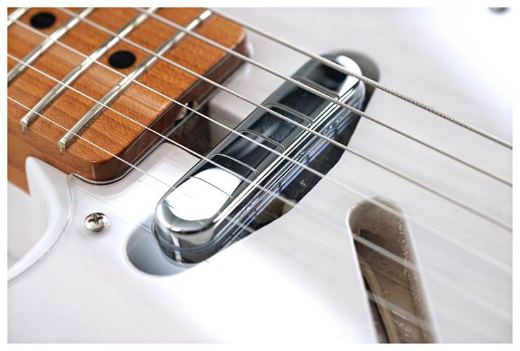 Fender Custom Shop 1952 Telecaster Journeyman White Blonde Left Handed #R109104 Fender Custom Shop 1952 Telecaster Journeyman White Blonde Left Handed #R109104