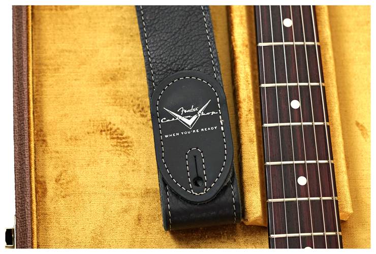Fender Custom Shop 1959 Stratocaster NOS Sonic Blue Left Handed #R130580 Fender Custom Shop 1959 Stratocaster NOS Sonic Blue Left Handed #R130580