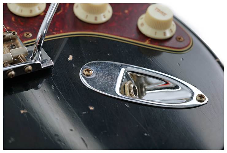 Fender Custom Shop Limited Edition 1967 HSS Stratocaster Relic Aged Black #CZ583272 Fender Custom Shop Limited Edition 1967 HSS Stratocaster Relic Aged Black #CZ583272