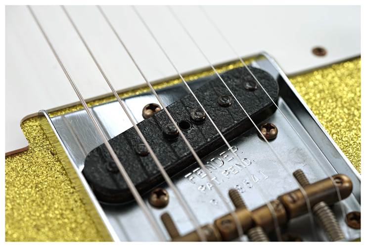 Fender Custom Shop Limited Edition Tomatillo Telecaster Relic Aged Chartreuse Sparkle #R138541 Fender Custom Shop Limited Edition Tomatillo Telecaster Relic Aged Chartreuse Sparkle #R138541
