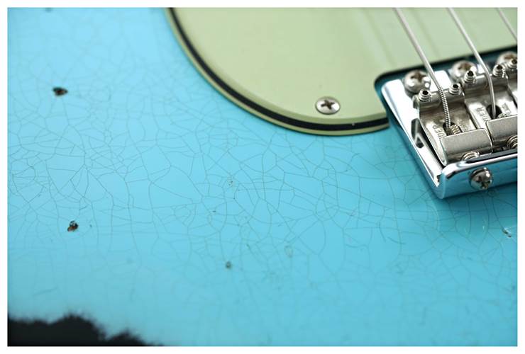 Fender Custom Shop 1963 Stratocaster Heavy Relic with Closet Classic Hardware Daphne Blue Over Black #CZ582547 Fender Custom Shop 1963 Stratocaster Heavy Relic with Closet Classic Hardware Daphne Blue Over Black #CZ582547