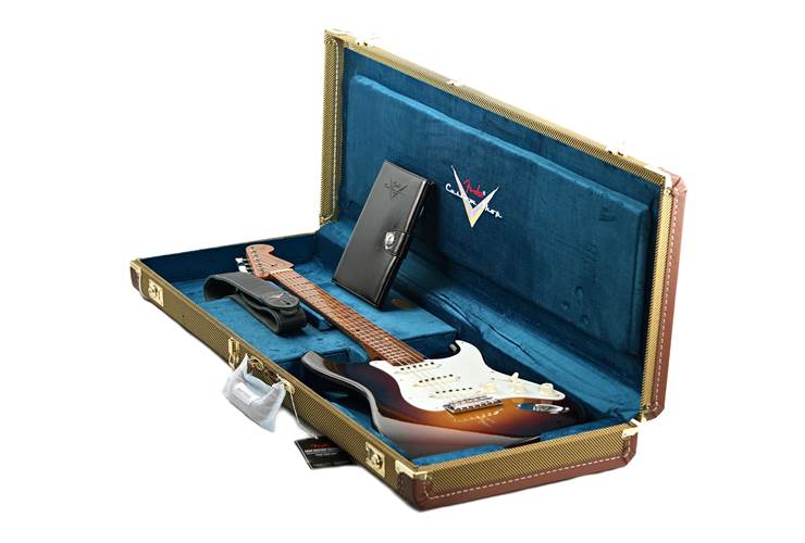 Fender Custom Shop Limited Edition Roasted 1950s Stratocaster Lush Closet Classic Wide Fade Aged Chocolate 2-Tone Sunburst #CZ581536 Fender Custom Shop Limited Edition Roasted 1950s Stratocaster Lush Closet Classic Wide Fade Aged Chocolate 2-Tone Sunburst #CZ581536