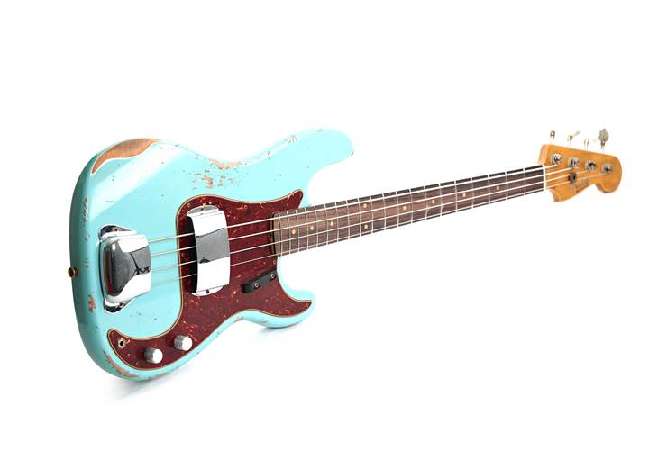 Fender Custom Shop Limited Edition 1963 Precision Bass Heavy Relic Aged Daphne Blue #CZ580843 Fender Custom Shop Limited Edition 1963 Precision Bass Heavy Relic Aged Daphne Blue #CZ580843