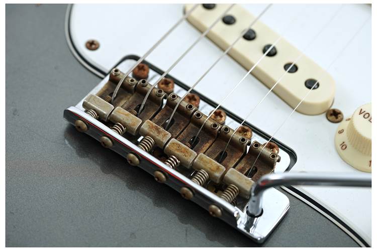 Fender Custom Shop Limited Edition 1965 Stratocaster Journeyman Relic Aged Pewter #CZ579370 Fender Custom Shop Limited Edition 1965 Stratocaster Journeyman Relic Aged Pewter #CZ579370