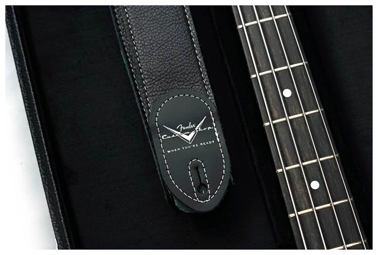 Fender Custom Shop 1964 Jazz Bass Relic with Closet Classic Hardware Ebony Black Mint Pickguard #R134552 Fender Custom Shop 1964 Jazz Bass Relic with Closet Classic Hardware Ebony Black Mint Pickguard #R134552