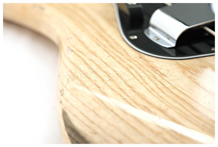 Fender Custom Shop 1975 Jazz Bass Relic with Closet Classic Hardware Natural #R24838 Fender Custom Shop 1975 Jazz Bass Relic with Closet Classic Hardware Natural #R24838