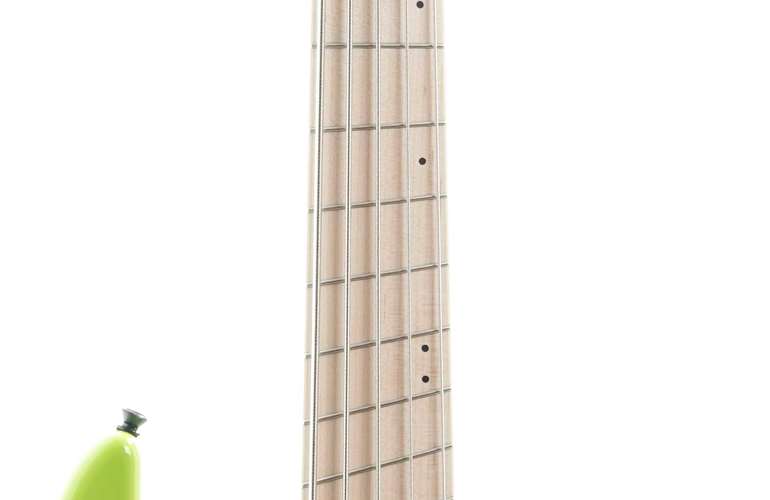 Dingwall NG3 5 String Ferrari Green Dingwall NG3 5 String Ferrari Green