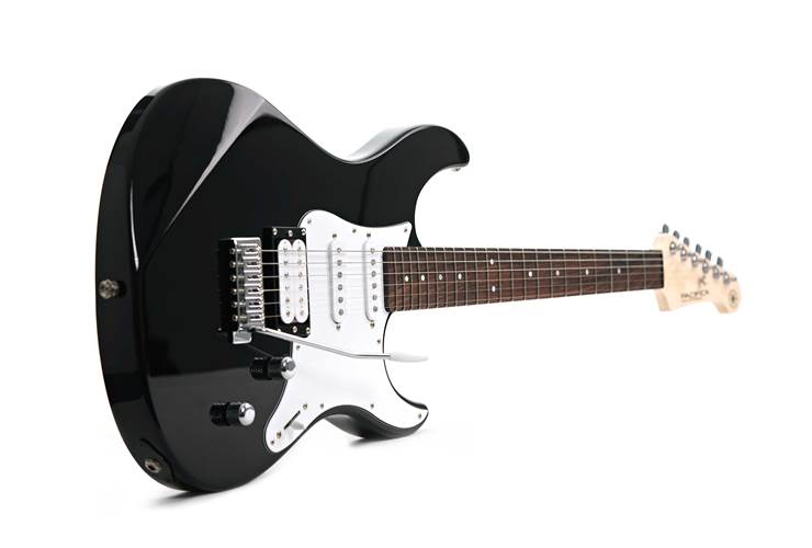 Yamaha Pacifica 112V Black PA112VBL (2025) Yamaha Pacifica 112V Black PA112VBL (2025)