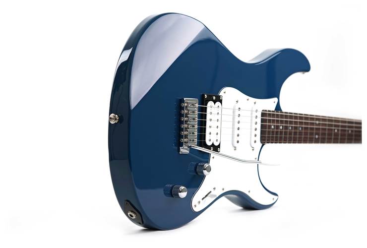 Yamaha Pacifica 112V United Blue PA112VUBL (2025) Yamaha Pacifica 112V United Blue PA112VUBL (2025)