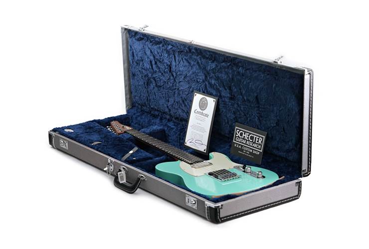 Schecter USA Nick Johnston PT Wembley Atomic Green Sea Foam Schecter USA Nick Johnston PT Wembley Atomic Green Sea Foam