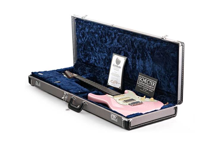 Schecter USA Nick Johnston Traditional Wembley Atomic Pink Aged Nitro Schecter USA Nick Johnston Traditional Wembley Atomic Pink Aged Nitro
