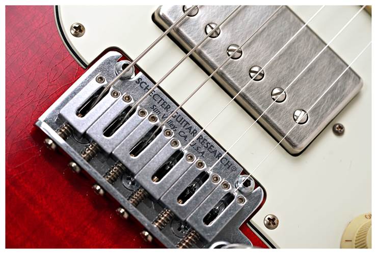 Schecter USA Nick Johnston Atomic Fire Nitro Flame Top Red Schecter USA Nick Johnston Atomic Fire Nitro Flame Top Red