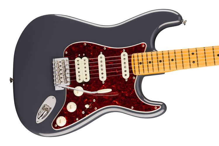 Fender American Professional Classic Stratocaster HSS Faded Black Maple Fingerboard Fender American Professional Classic Stratocaster HSS Faded Black Maple Fingerboard