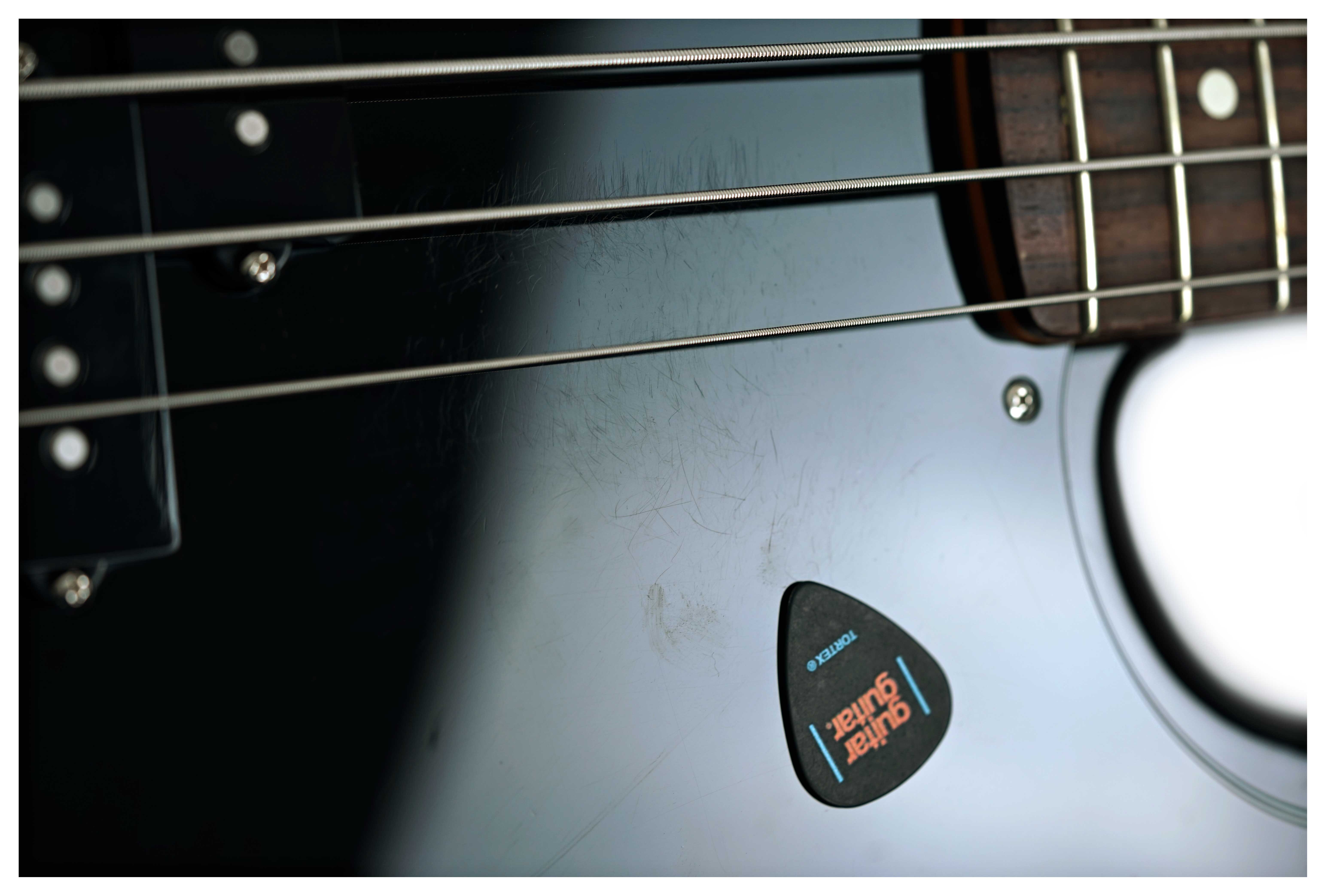 Fender American Professional Classic Precision Bass 3-Colour Sunburst Rosewood Fingerboard (Ex-Demo) #US25049332
