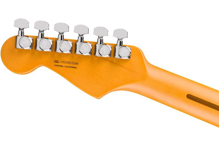 Fender American Ultra Luxe Vintage 50s Stratocaster White Blonde Fender American Ultra Luxe Vintage 50s Stratocaster White Blonde