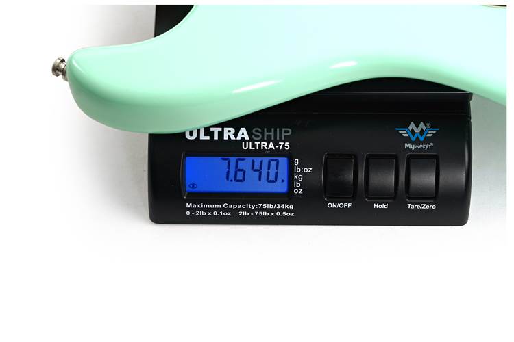 Fender American Ultra Luxe Vintage 60s Stratocaster Surf Green #US25015283 Fender American Ultra Luxe Vintage 60s Stratocaster Surf Green #US25015283