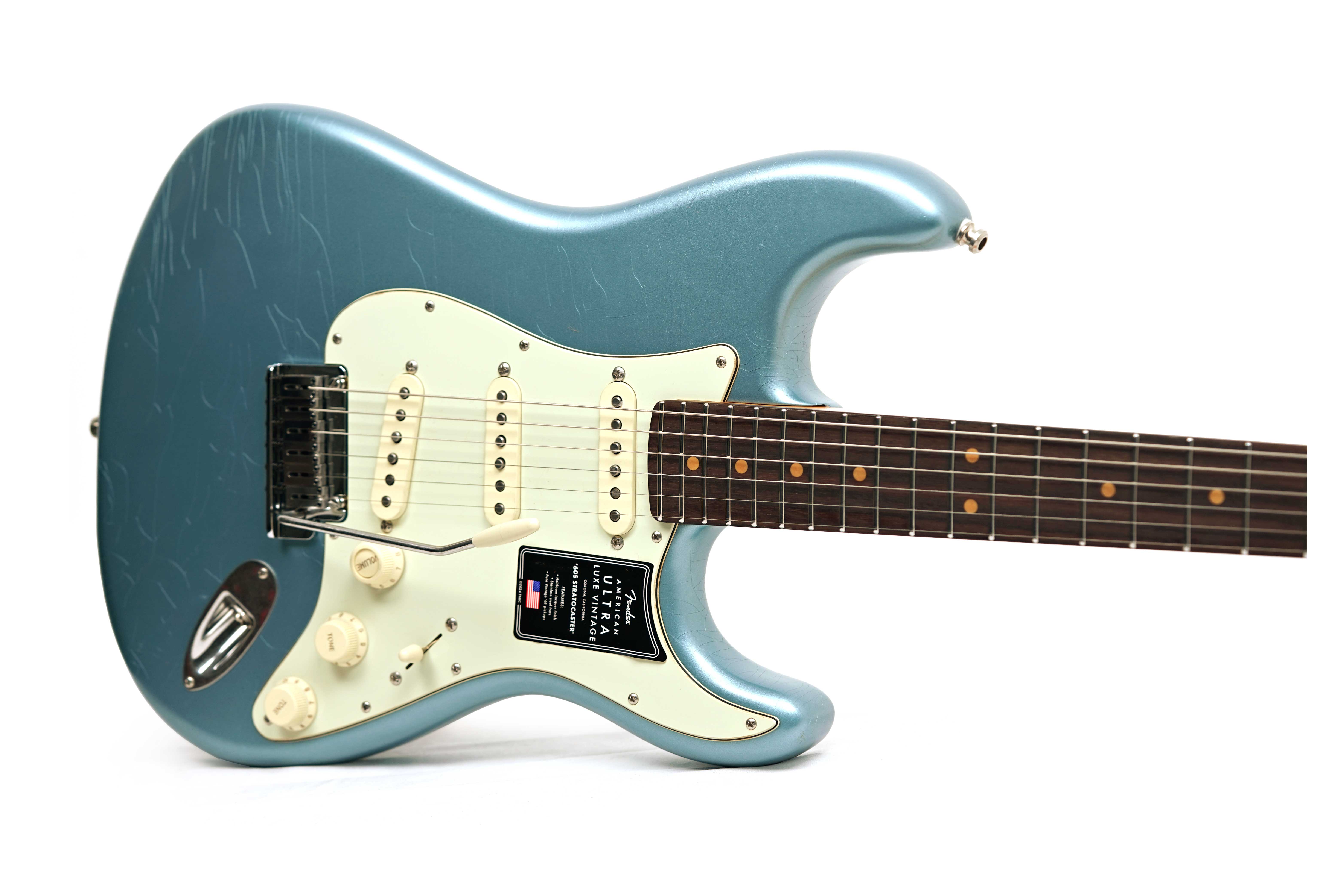 Fender Ultra Luxe Vintage 60s Stratocaster Ice Blue Metallic (Nearly New) #US25006444