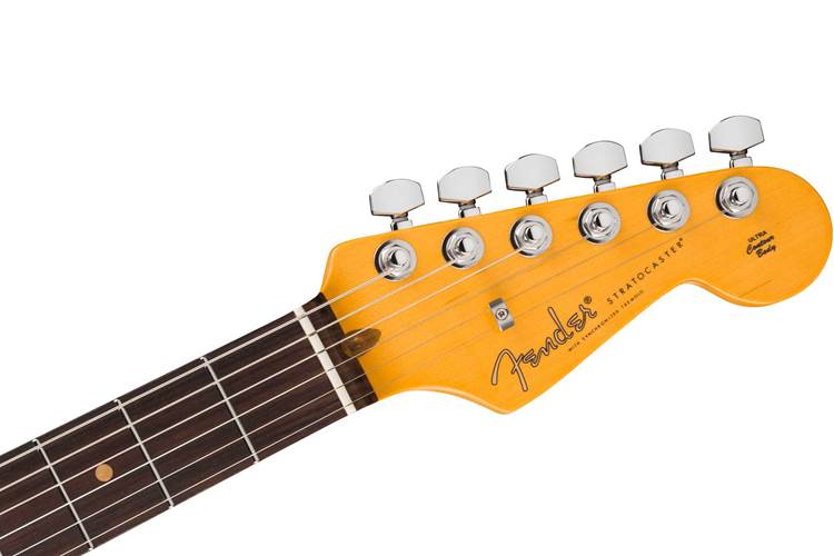 Fender American Ultra Luxe Vintage 60s Stratocaster Ice Blue Metallic Fender American Ultra Luxe Vintage 60s Stratocaster Ice Blue Metallic