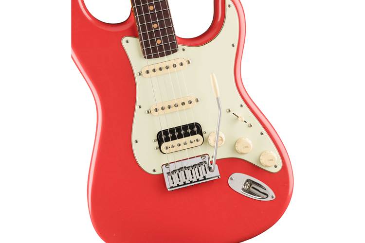 Fender American Ultra Luxe Vintage 60s Stratocaster HSS Fiesta Red Fender American Ultra Luxe Vintage 60s Stratocaster HSS Fiesta Red