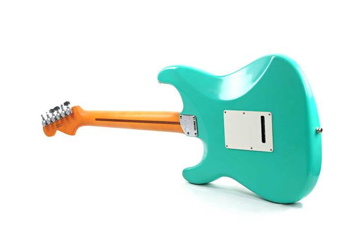 Fender Ultra Luxe Vintage 60s Stratocaster HSS Sea Foam Green #US24067415 Fender Ultra Luxe Vintage 60s Stratocaster HSS Sea Foam Green #US24067415