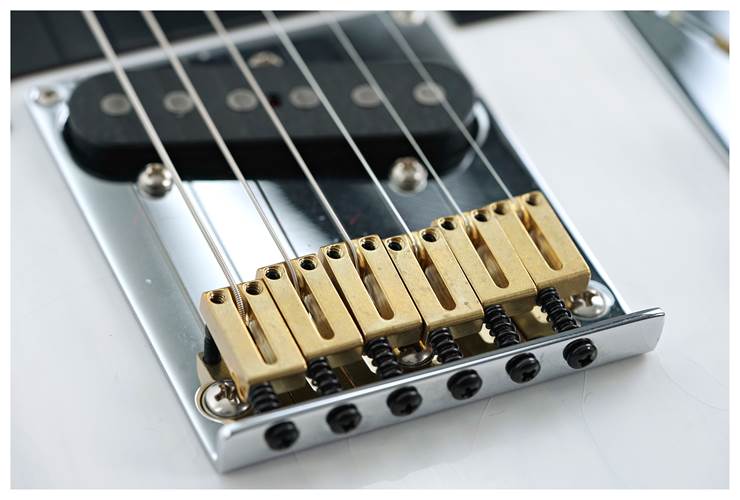 Fender American Ultra Luxe Vintage 50s Telecaster White Blonde #US25007524 Fender American Ultra Luxe Vintage 50s Telecaster White Blonde #US25007524
