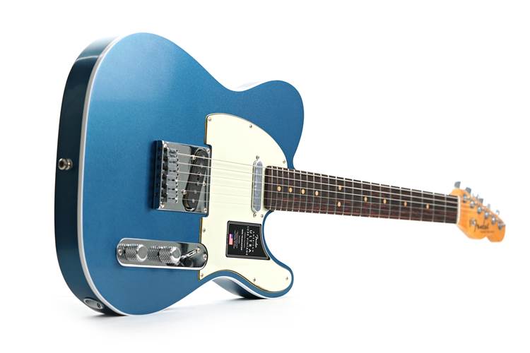 Fender American Ultra Luxe Vintage 60s Custom Telecaster Lake Placid Blue #US25007804 Fender American Ultra Luxe Vintage 60s Custom Telecaster Lake Placid Blue #US25007804