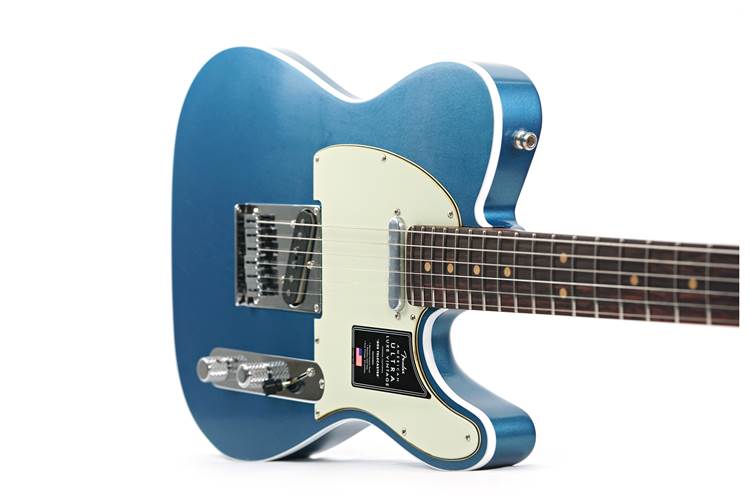 Fender American Ultra Luxe Vintage 60s Custom Telecaster Lake Placid Blue #US25007804 Fender American Ultra Luxe Vintage 60s Custom Telecaster Lake Placid Blue #US25007804