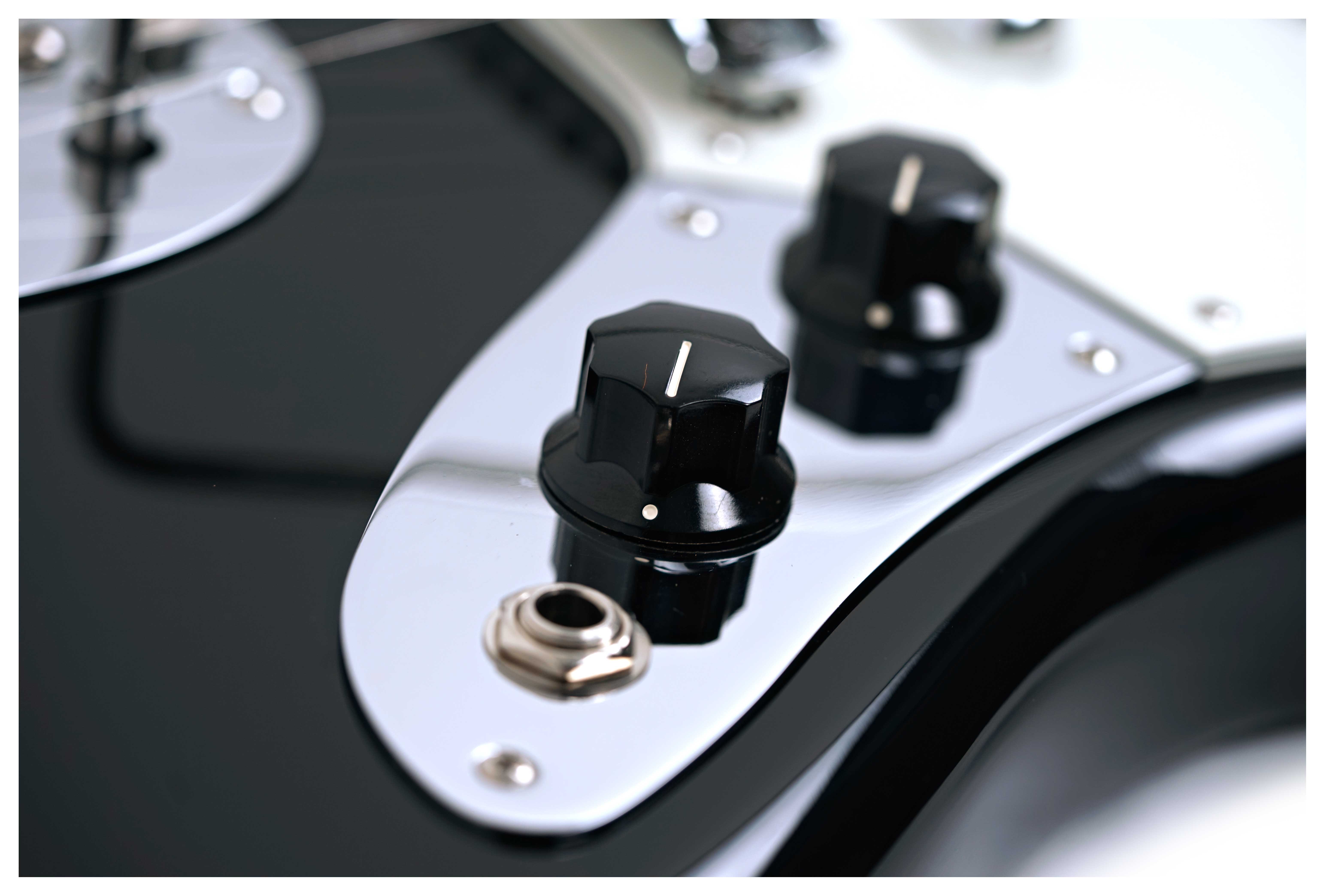 Fender Limited Edition Johnny Marr Special Jaguar Black Rosewood Fingerboard #V2557543