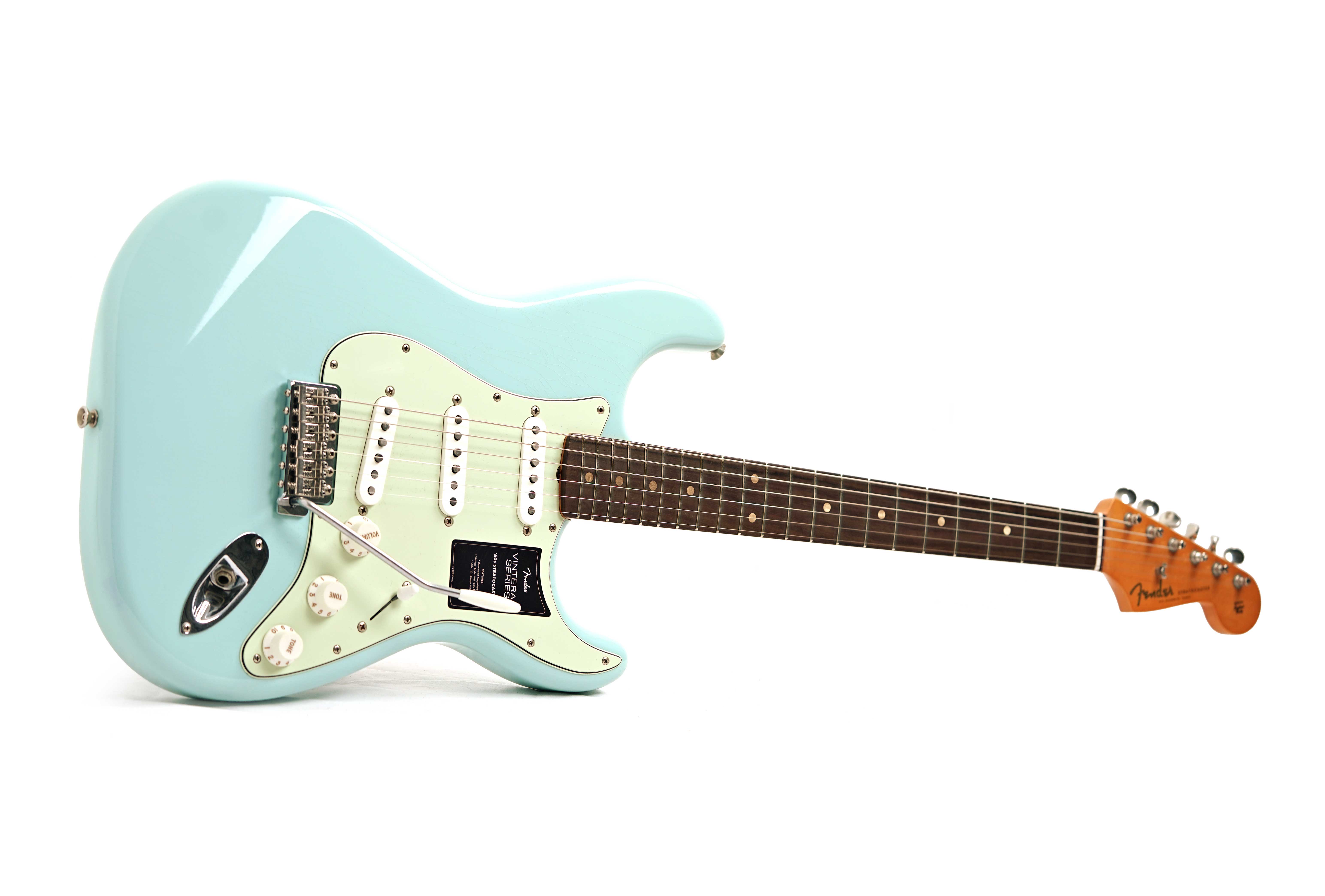 Fender Limited Edition Vintera II Roadworn 60s Stratocaster Sonic Blue Rosewood Fingerboard (Ex-Demo) #MX25037944