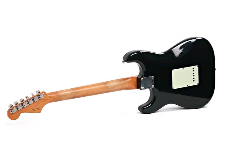 Fender Limited Edition Vintera II Roadworn 60s Stratocaster Black Maple Fingerboard #MX25089392 Fender Limited Edition Vintera II Roadworn 60s Stratocaster Black Maple Fingerboard #MX25089392