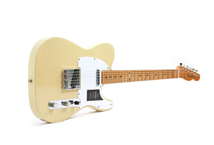 Fender Limited Edition Vintera II Roadworn 60s Telecaster Blonde Maple Fingerboard #MX25069733 Fender Limited Edition Vintera II Roadworn 60s Telecaster Blonde Maple Fingerboard #MX25069733