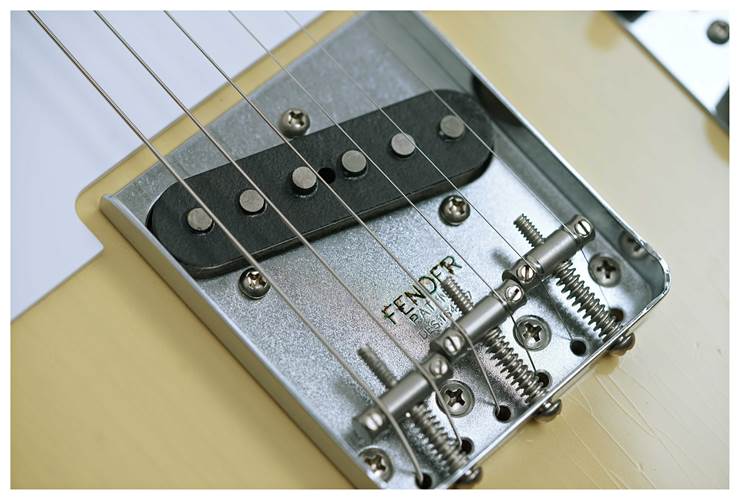 Fender Limited Edition Vintera II Roadworn 60s Telecaster Blonde Maple Fingerboard #MX25069733 Fender Limited Edition Vintera II Roadworn 60s Telecaster Blonde Maple Fingerboard #MX25069733