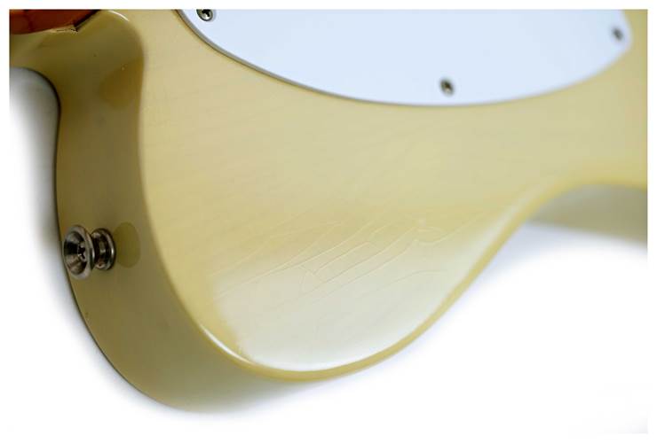 Fender Limited Edition Vintera II Roadworn 60s Telecaster Blonde Maple Fingerboard #MX25069733 Fender Limited Edition Vintera II Roadworn 60s Telecaster Blonde Maple Fingerboard #MX25069733